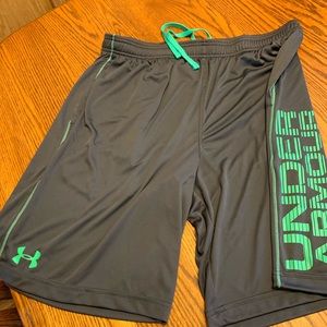 🔥Under Armour shorts🔥
